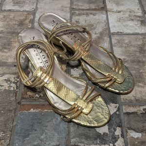 New York Transit Women's 9.5 Gold Wedge Heels